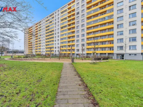 Prodej bytu 3+1, Hradec Králové - Nový Hradec Králové, třída Edvarda Beneše, 84 m2