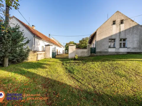 Prodej rodinného domu, Chlum, 823 m2