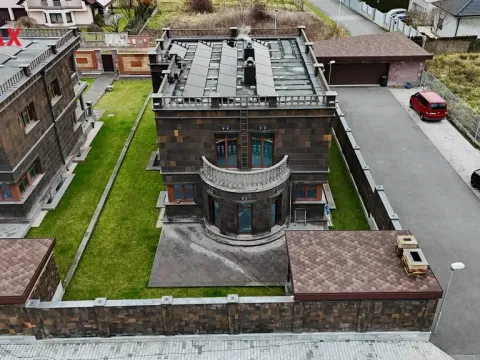 Pronájem rodinného domu, Praha - Kunratice, 450 m2