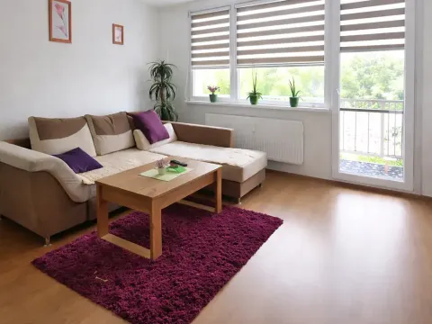 Prodej bytu 3+1, Stráž pod Ralskem, Máchova, 70 m2