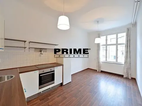 Pronájem bytu 2+kk, Praha - Vinohrady, Lucemburská, 50 m2