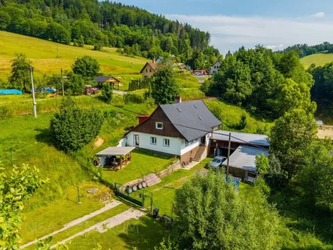 Prodej rodinného domu, Poniklá, 285 m2