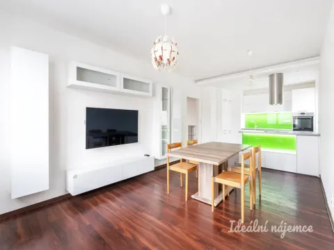 Pronájem bytu 2+kk, Praha - Troja, Lublinská, 66 m2