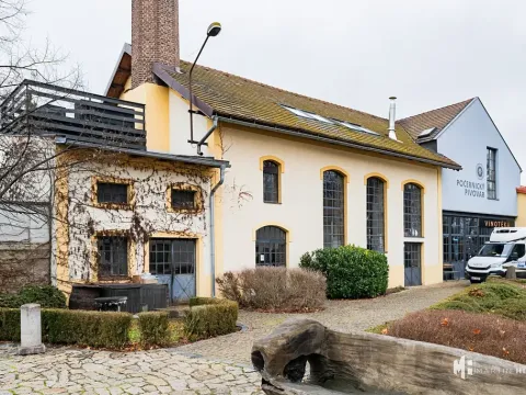Pronájem výrobních prostor, Praha - Dolní Počernice, Národních hrdinů, 120 m2