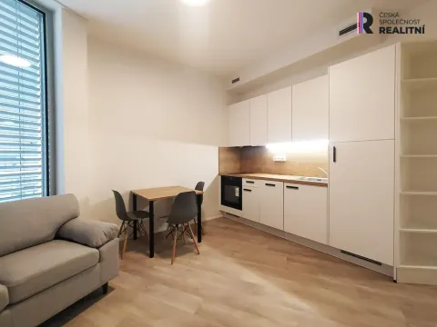 Pronájem bytu 1+kk, Praha - Smíchov, 36 m2