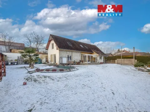 Prodej rodinného domu, Krupá, 186 m2