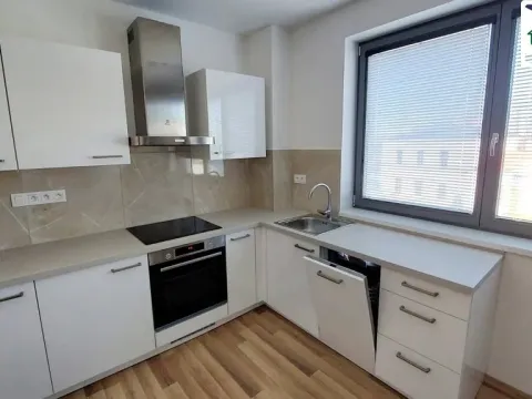 Prodej bytu 2+kk, Františkovy Lázně, Nádražní, 56 m2