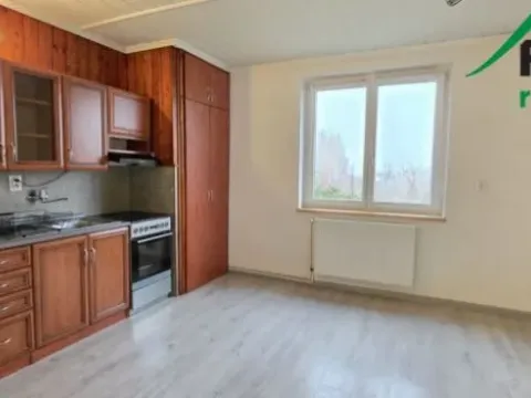 Pronájem bytu 3+1, Tachov, Máchova, 85 m2