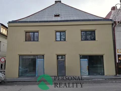 Pronájem kanceláře, Přelouč, Hradecká, 125 m2