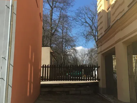 Pronájem garážového stání, Jablonec nad Nisou, Sadová, 76 m2