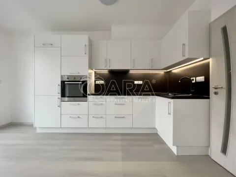 Pronájem bytu 2+kk, Česká, 48 m2