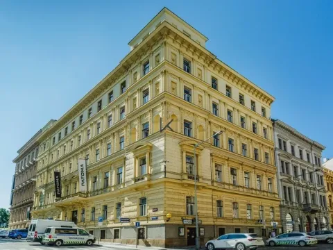 Pronájem kanceláře, Praha, Washingtonova, 155 m2