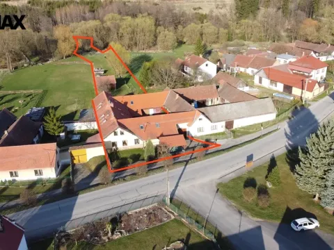 Prodej rodinného domu, Pelhřimov - Vlásenice, 364 m2
