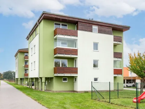 Pronájem bytu 2+kk, Pardubice - Nemošice, Nemošická, 60 m2