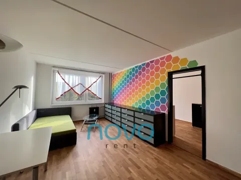 Pronájem bytu 2+kk, Praha - Modřany, Vazovova, 47 m2