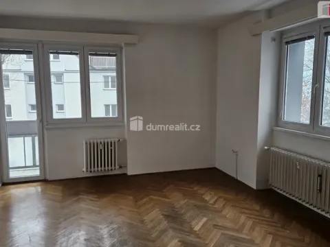 Pronájem bytu 2+1, Praha - Podolí, Podolská, 64 m2