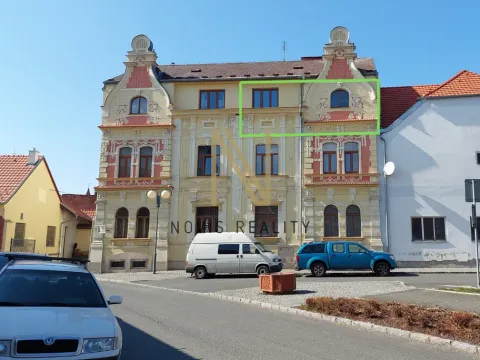 Pronájem bytu 3+1, Horažďovice, Husovo náměstí, 74 m2