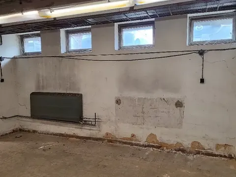 Pronájem skladu, Praha, Dobronická, 60 m2