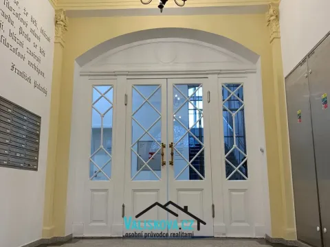 Pronájem bytu 2+kk, Kroměříž, 66 m2