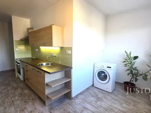 Prodej bytu 2+1, Protivín, B. Němcové, 58 m2