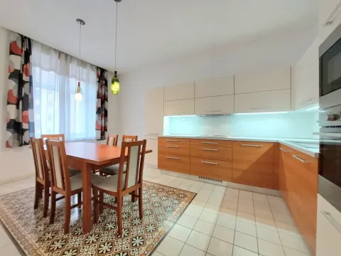 Pronájem bytu 2+1, Pardubice - Zelené Předměstí, Havlíčkova, 73 m2