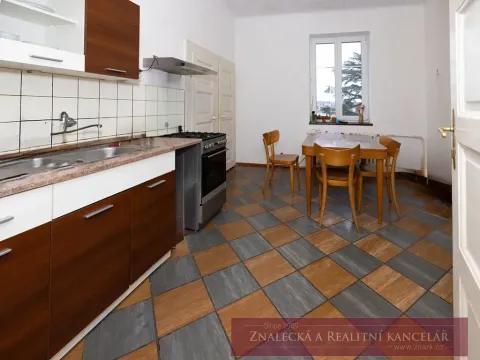 Pronájem bytu 3+1, Praha - Smíchov, U Malvazinky, 103 m2