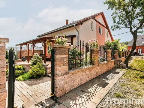 Prodej rodinného domu, Blučina, Zahradní, 152 m2