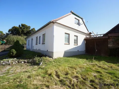 Prodej rodinného domu, Kořenec, 601 m2