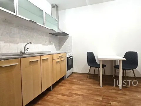 Pronájem bytu 2+1, Písek, Budějovická, 53 m2