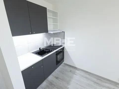 Pronájem bytu 1+kk, Orlová - Lutyně, Osvobození, 31 m2