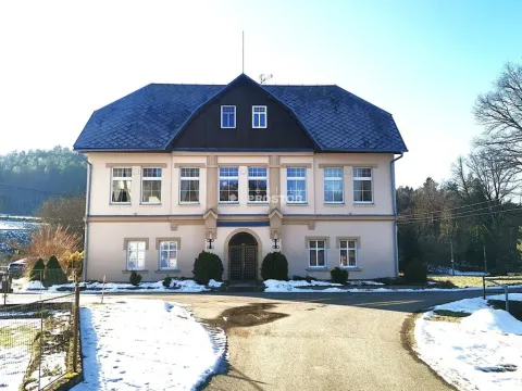 Prodej bytu 2+kk, Osečná - Zábrdí, 43 m2