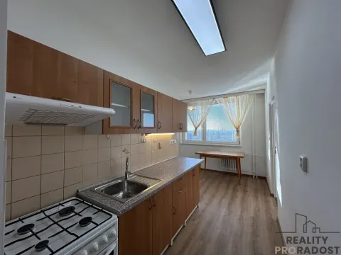 Pronájem bytu 2+1, Hodonín, nám. Osvobození, 55 m2