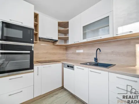 Prodej bytu 1+1, Chrudim, Topolská, 35 m2