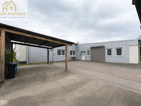 Pronájem komerční nemovitosti, Hradec Králové, Zemědělská, 695 m2