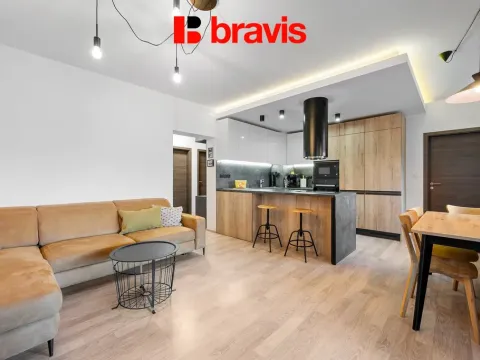 Prodej bytu 3+kk, Holubice, 97 m2