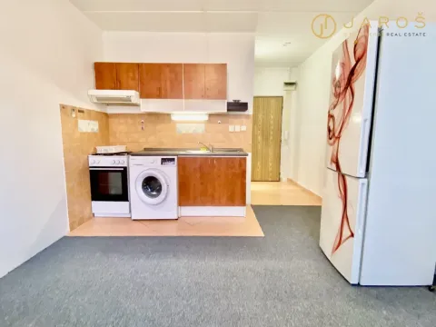 Pronájem bytu 1+1, Klášterec nad Ohří, Lípová, 35 m2