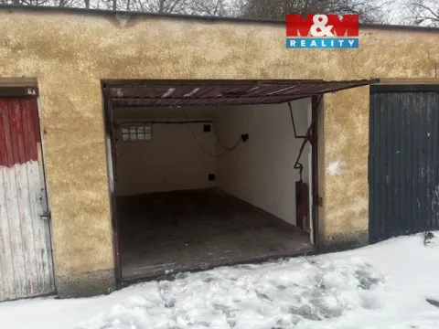 Prodej garáže, Praha, Průhonická, 18 m2