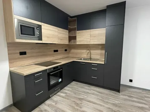 Pronájem bytu 2+1, Děčín, Zámecká, 68 m2