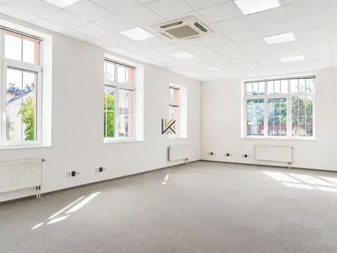 Pronájem kanceláře, Praha - Smíchov, Nádražní, 48 m2