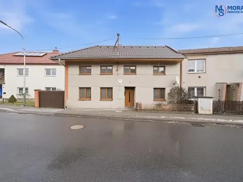 Prodej rodinného domu, Senice na Hané, 150 m2