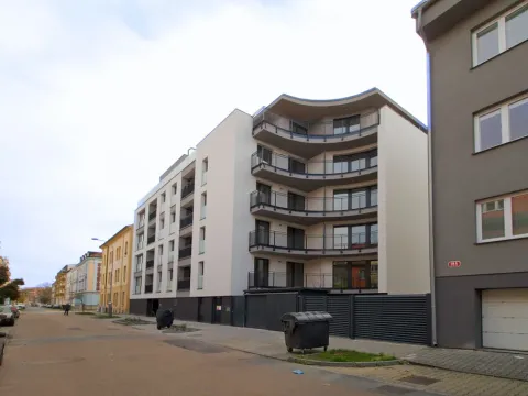 Pronájem garáže, Plzeň - Jižní Předměstí, Na Jíkalce, 15 m2