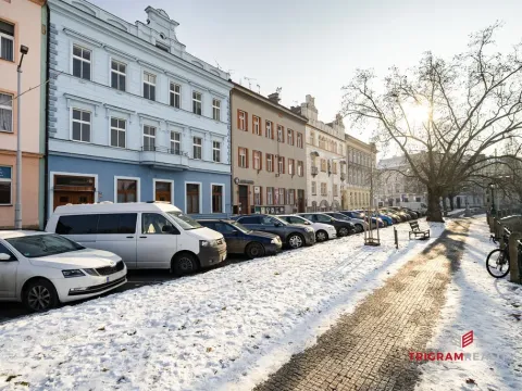 Pronájem bytu 2+kk, Hradec Králové, Eliščino nábřeží, 80 m2