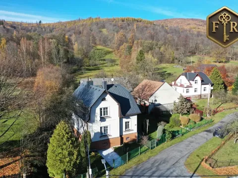 Prodej rodinného domu, Petrovice, 246 m2