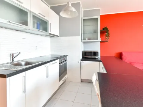 Pronájem bytu 2+kk, Praha - Černý Most, Půdova, 51 m2