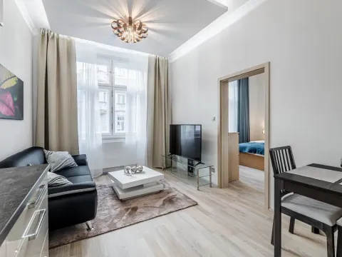 Pronájem bytu 2+kk, Praha - Holešovice, Šimáčkova, 50 m2