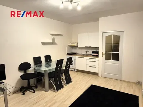 Prodej bytu 1+kk, Praha - Braník, Vavřenova, 28 m2