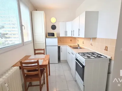 Pronájem bytu 1+1, Brno, Loosova, 37 m2