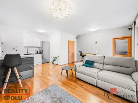 Prodej bytu 3+kk, Praha - Holešovice, Varhulíkové, 78 m2