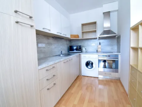 Pronájem bytu 1+kk, Brno - Bystrc, Markůvky, 30 m2