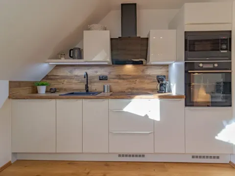 Prodej bytu 3+kk, Petrovice u Sušice - Jiřičná, 71 m2